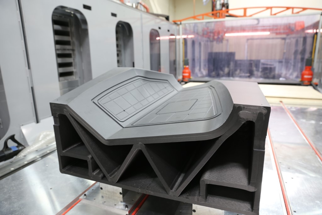 The LSAM printed tooling is able to drastically reduce build complexity 